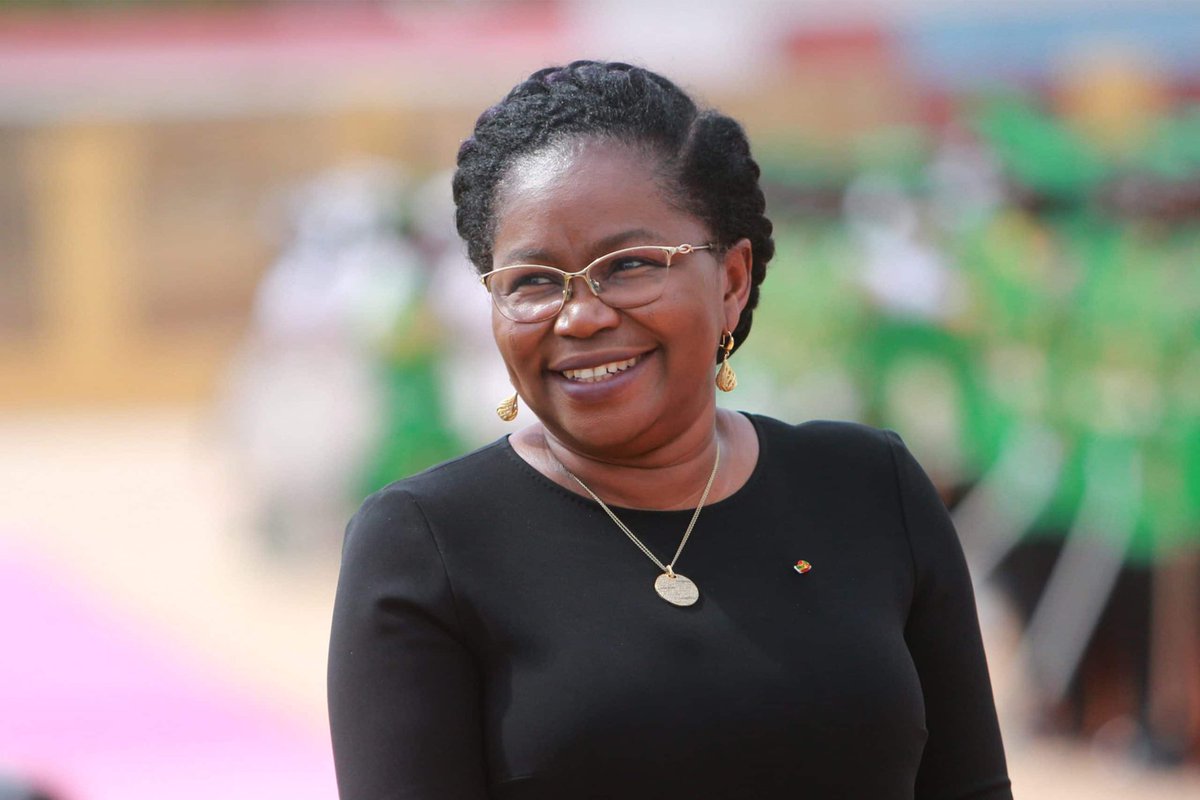 WomenNarratives's tweet photo. Félicitations à sa excellence Victoire Dogbe pour sa nomination au poste de Premier ministre du Togo. Elle est la première femme à occuper ce bureau. https://t.co/Ss3zIS6lLw
