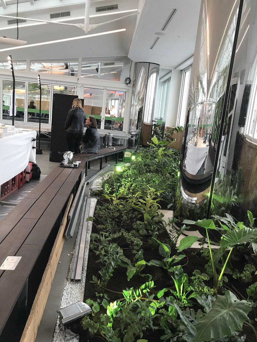 Très heureux d’accueillir l’AG LÉVÉNEMENT  ce soir à La Serre.
#evenements #rse #eventprof #viparis #LaSerre