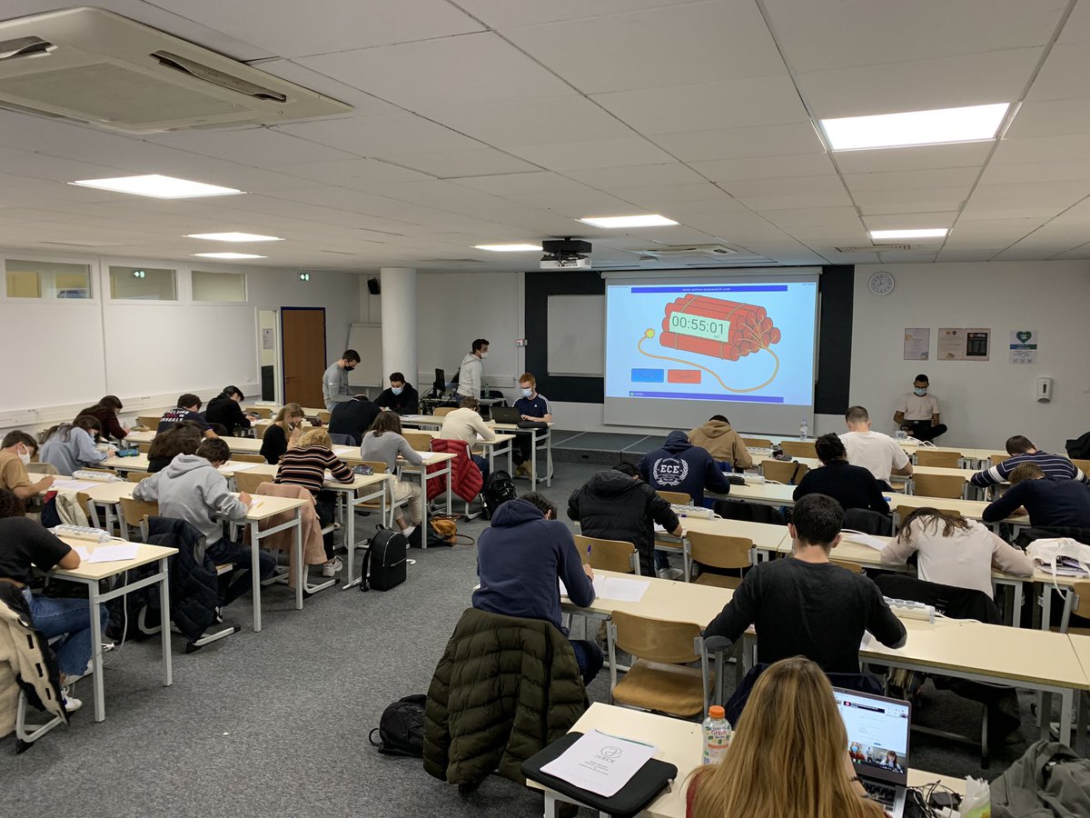 Le moment tant redouté est arrivé! 1 heure, c’est le temps donné à nos postulants pour prouver leur motivation et leur assiduité dans le suivi des formations. Bon courage à tous.  #WeAreJE #VieAssoECE