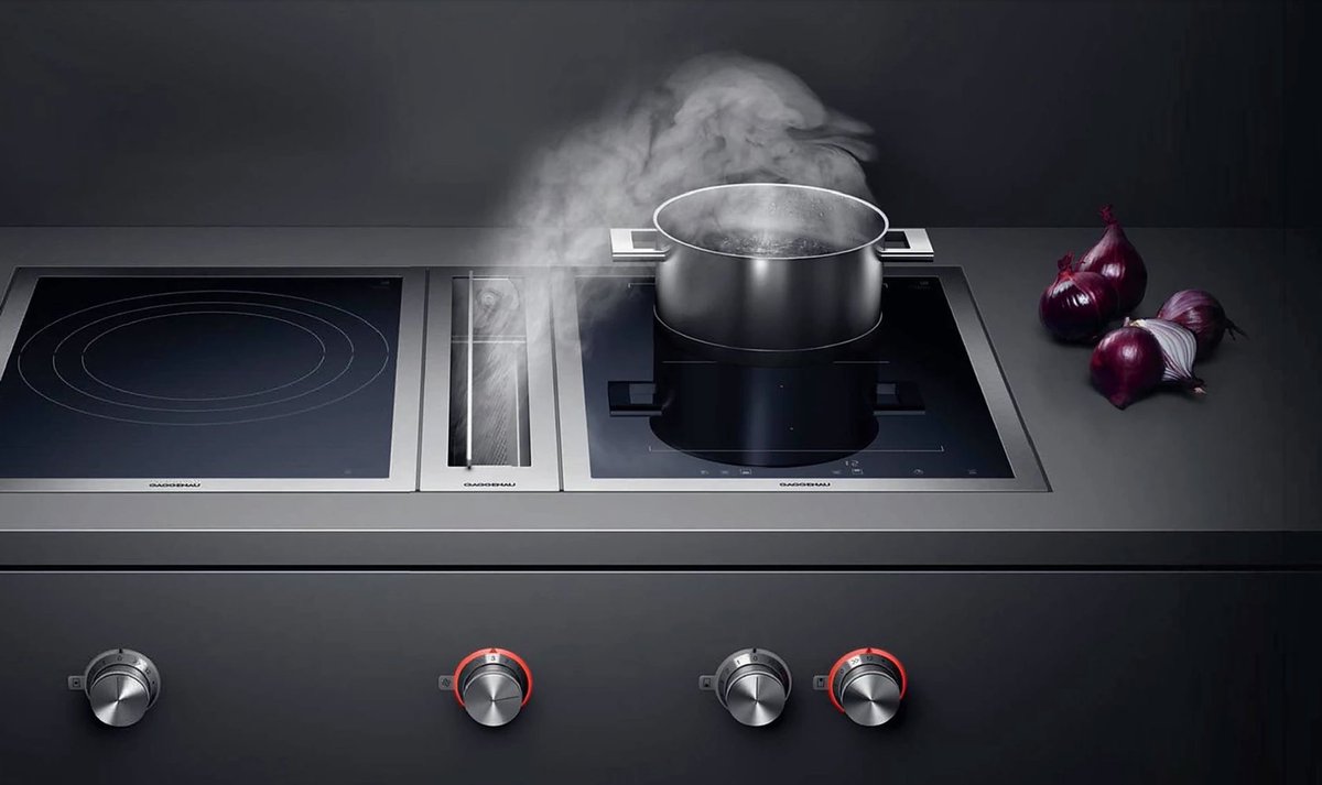 scavoliniTO's tweet photo. For the #chef who would rather eat in than go out for dinner. @Gaggenau_US’s induction #cooktop provides a swift range between a gentle simmer and an aggressive boil easily on your command. Available by #ScavoliniTO. https://t.co/K39FZsKRnT https://t.co/faRbjnMDna