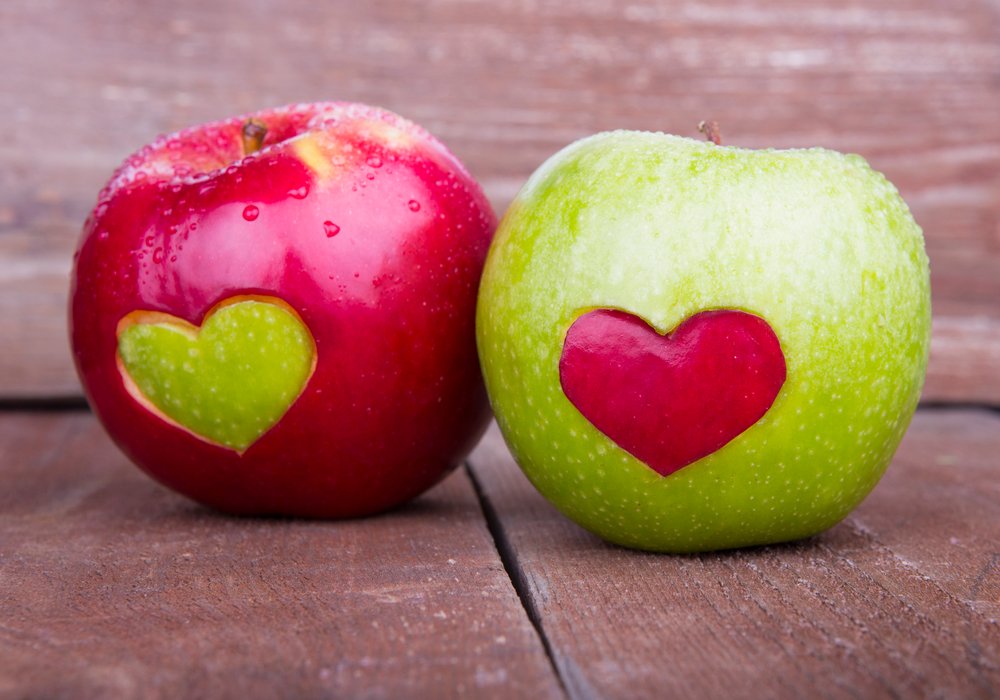Apples are high in an #antioxidant called #quercetin:quercetin serves as a natural #antihistamine, may help heal the gut, and protect lung tissue.  Read more about natural antihistamines here:bit.ly/30hDgyC
