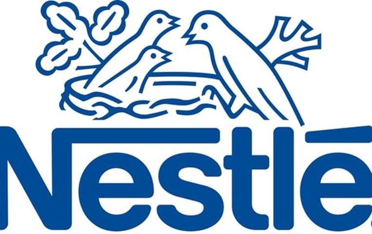 La famosa empresa Nestlé se adaptó a la coyuntura actual, brindando donaciones y estableciendo protocolos de seguridad en sus distintas sedes. 

Entérate más aquí: empresasencuarentena.blogspot.com/2020/09/nestle…
 
#Empresasencuarentena #covid19
#Empresasperuanas #reinventarse
