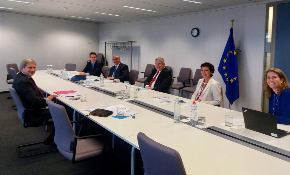 JHahnEU's tweet photo. Grateful for a fruitful discussion with the committee of seconded national experts (#CLENAD)! The @EU_Commission greatly benefits from their expertise & network with national administrations. Important to foster mutually beneficial exchanges & strengthen our cooperation with MS. https://t.co/VjyHkiBjaU