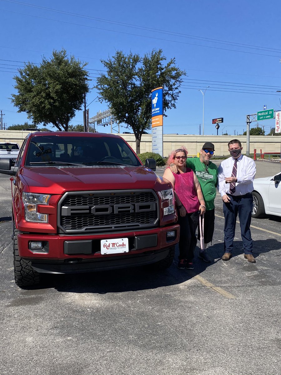 kent_holste's tweet image. Congratulations  to Thomas and his wife on their new Ford F-150‼️ Took advantage of our end of the month sales🎉🎊 can’t wait to hear about the travels they are looking to embark on🙏🏻

🔥‼️THIS COULD BE YOU‼️🔥

Call or text to make your appointment 
913-514-4800
