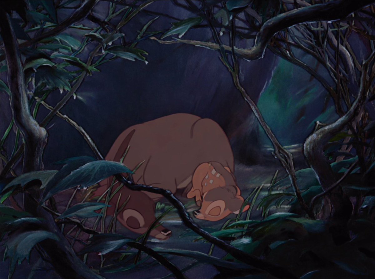 Here& #39;s a raw screenshot without notes over it.Look at the branches.All elements blend seamlessly together. It& #39;s not until you look carefully at the action that you see the thought behind the shapes and movement.This is how you use design to support characters and story.