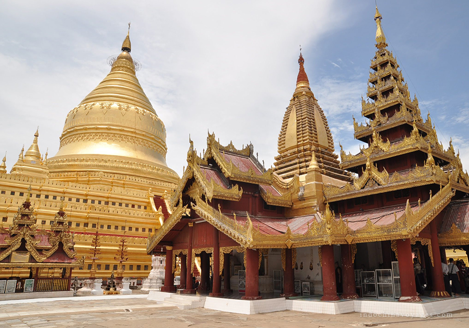 Asia_travelnews's tweet photo. Myanmar is well-known for golden spiritual sites and rich cultural identity. When you travel to the country, you will see a lot of temples with similar architecture like this. Which temples have you visited in Myanmar?
#IndochinaVoyages #TimLee #MyanmarTour2021 #Myanmar #Bagan https://t.co/BhUIb6SMXw