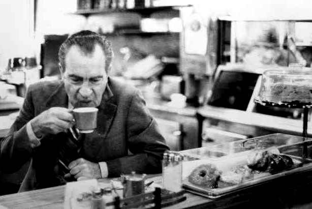 nixonfoundation's tweet image. Happy National Coffee Day! ☕🍩

#CoffeeDay