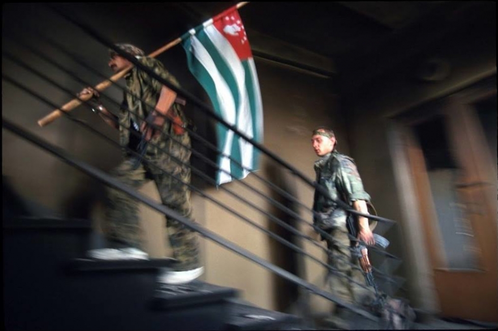 Ayaayra: Yaşasın Birlik, Zafer ve Özgürlük
Аиааира; Нагӡара ақәзааит Аидгылара, Аиааира, Ахақәитра
Bizim tarihimiz, Kafkasya'nın tarihi, acılarla, kanla, gözyaşı ile dolu. Tarihi boyunca saldırılara, işgallere uğradı Kafkasya. Savaş hiç eksik olmadı.
rb.gy/qknnng