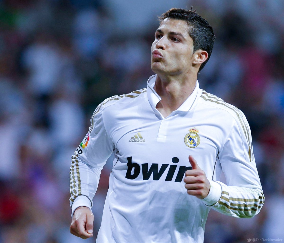 Ronaldo is having his best goalscoring start to a league campaign since 2011 with three goals already in the first two games.

Ageless.