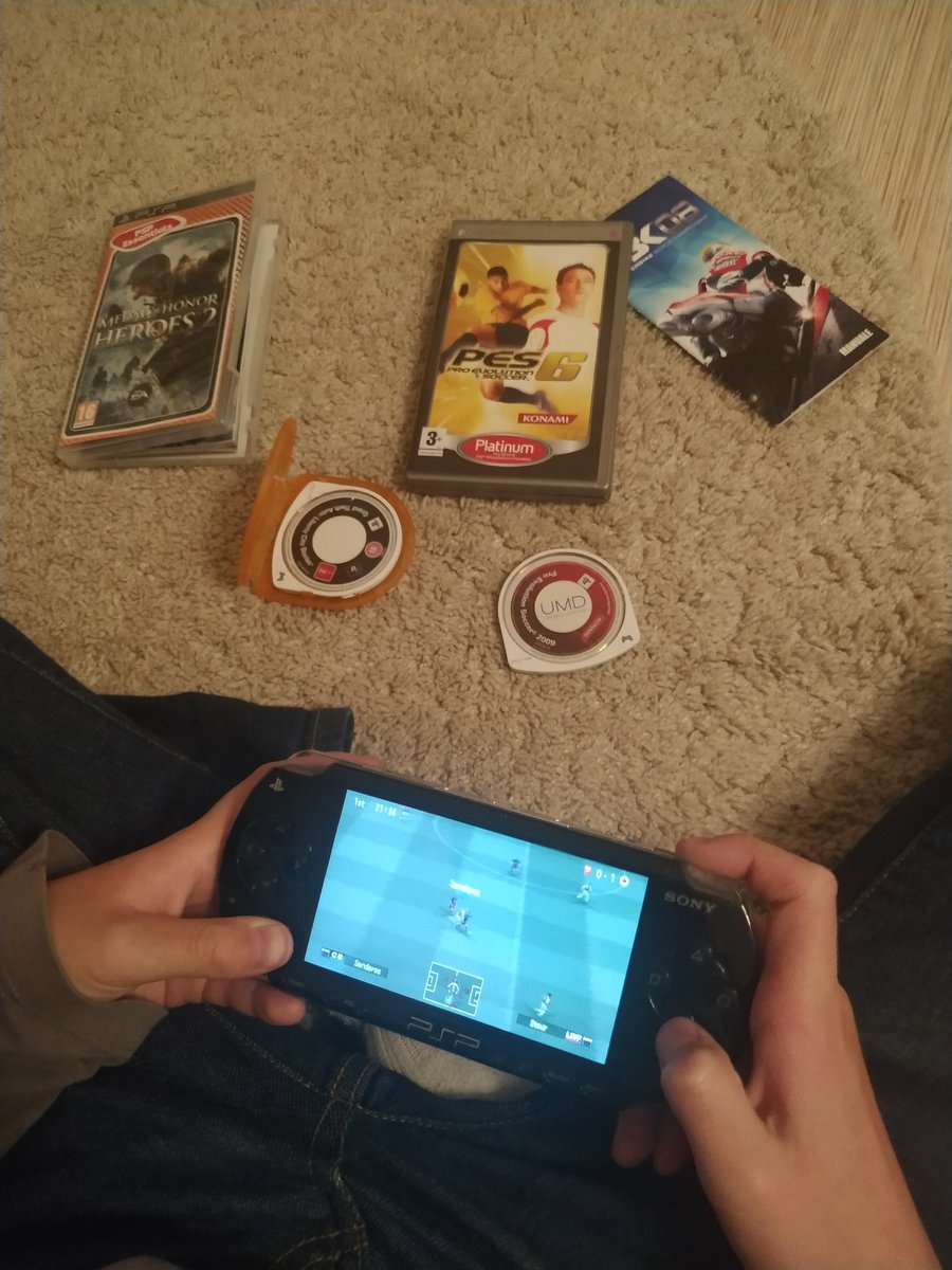 Zabawka taty 🎮😉