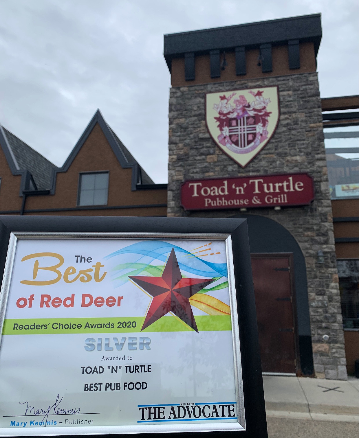 Toad 'n' Turtle Pubhouse & Grill – Red Deer Location