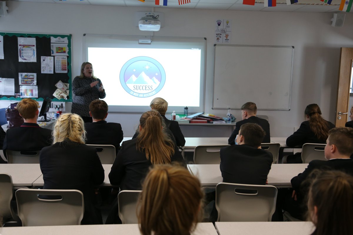 High Level Learners tweet media