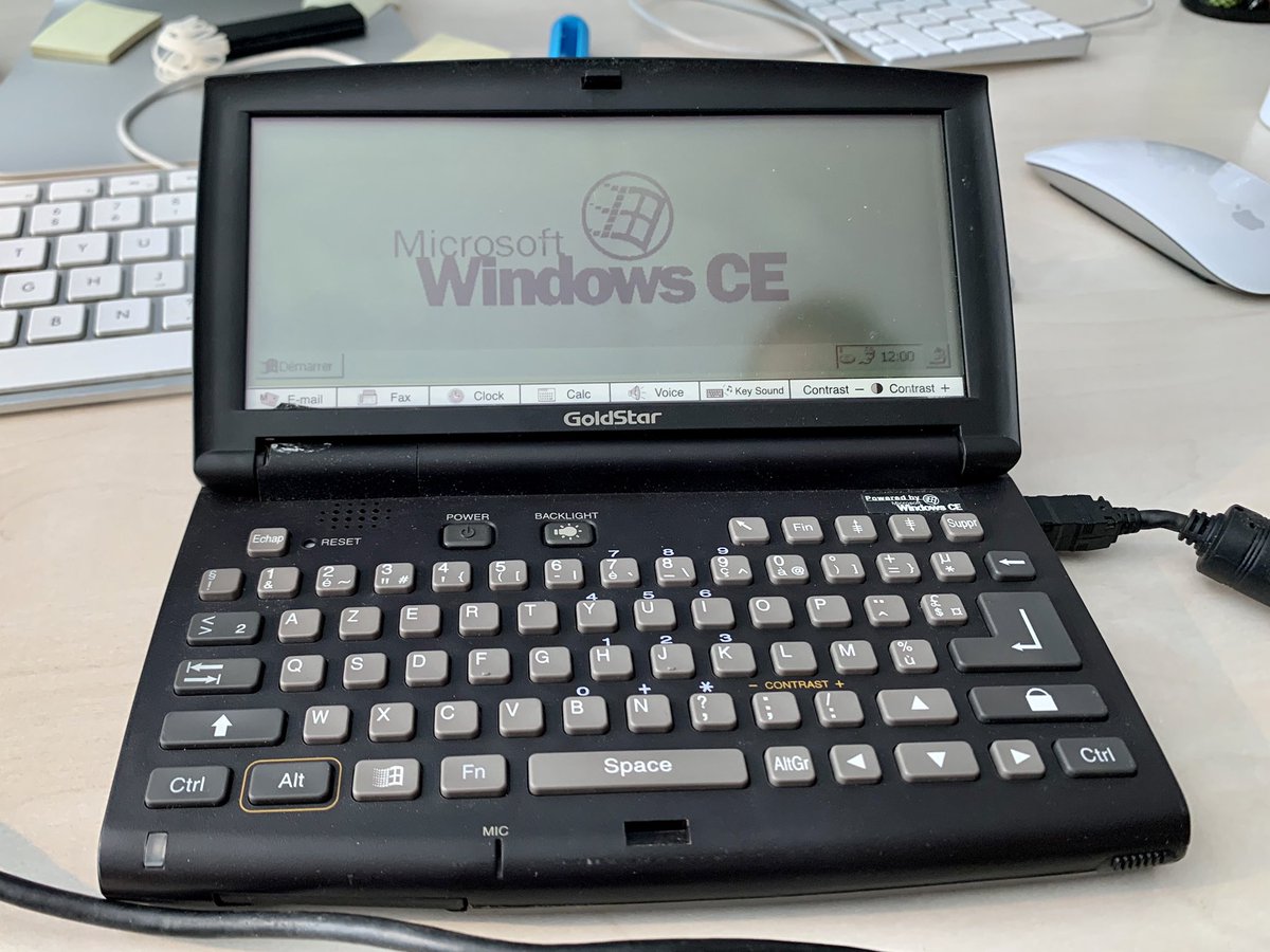 marcmonticelli's tweet image. C’est décidé, j’abandonne iOS... 😁 #windowsCE #digitalhistory #RetroComputing