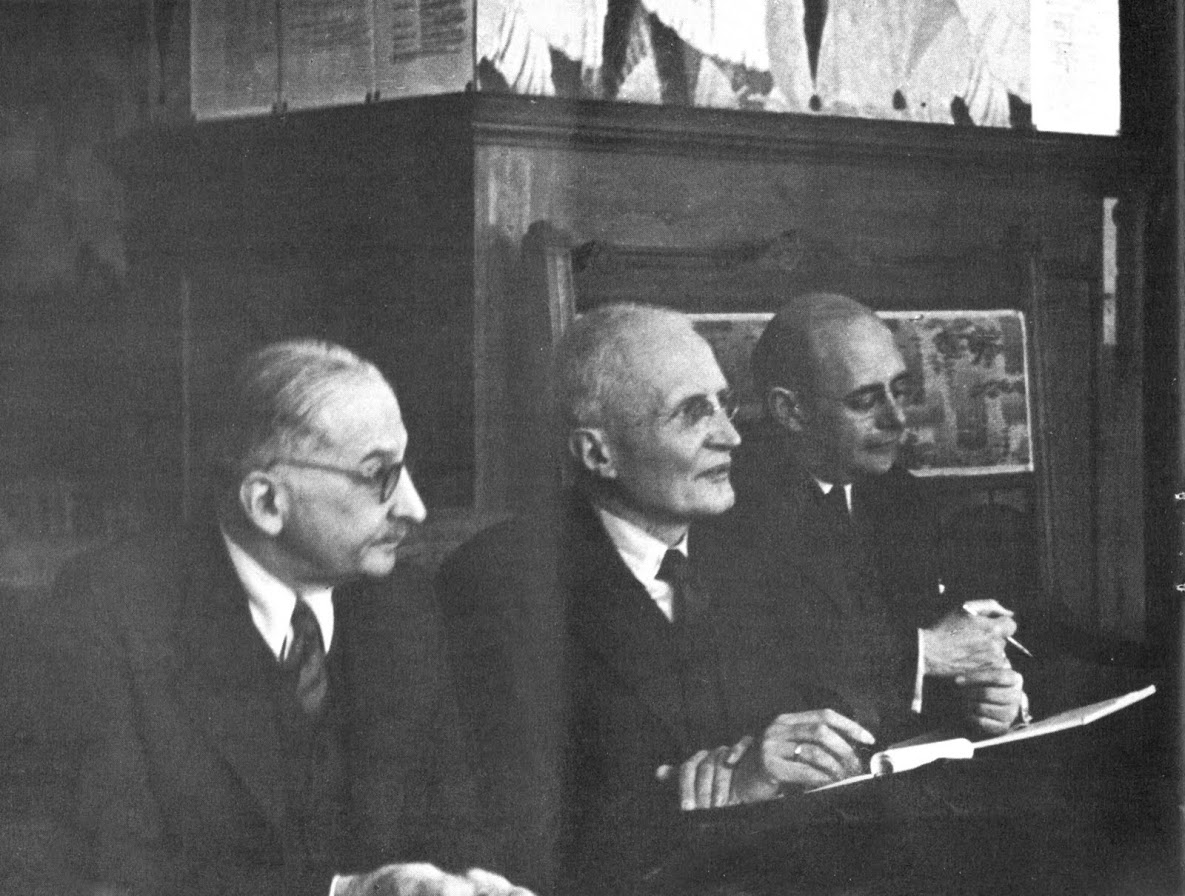 In 1947, Mises became a founding member of the Mont Pelerin Society, dedicated to resurrecting "traditional liberal theory" after WWII. Mises would go on to clash with colleagues who did not share his critiques on government intervention.