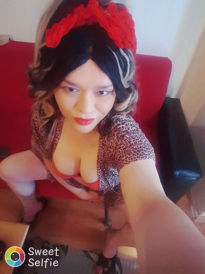 Mltmgrsu1's tweet photo. Afyon merkez t...r..avestiyim 0552😚412😙69😘21 #afyontravesti #afyonpasif #afyongay #afyonbayan https://t.co/g8kaqMlayO