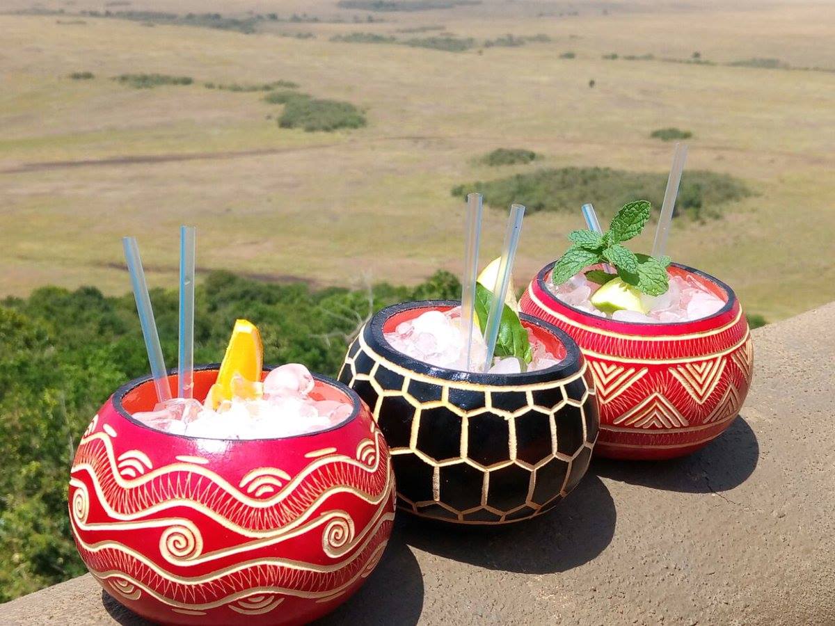 It’s 5pm in the Mara and that means cocktails O’clock…the safari way😎 https://t.co/Y5tIh0pp90