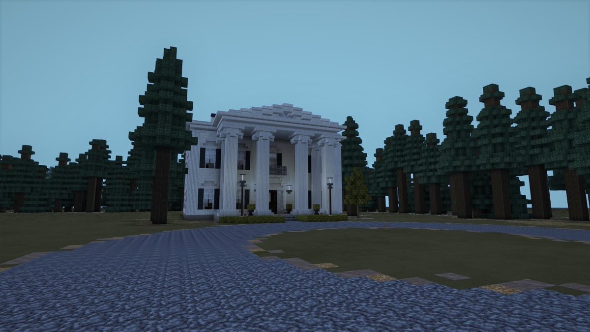RealismSquare's tweet image. First creation, a nice colonial house 🇺🇸 @minecraft