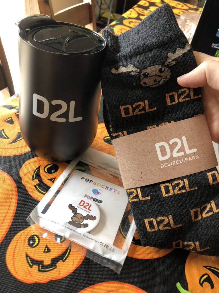 kfrisch's tweet photo. Thanks @D2L for the fun swag from the #D2LFusion September bingo! #SweetSwag #SockTime https://t.co/AhvdyqXOnX