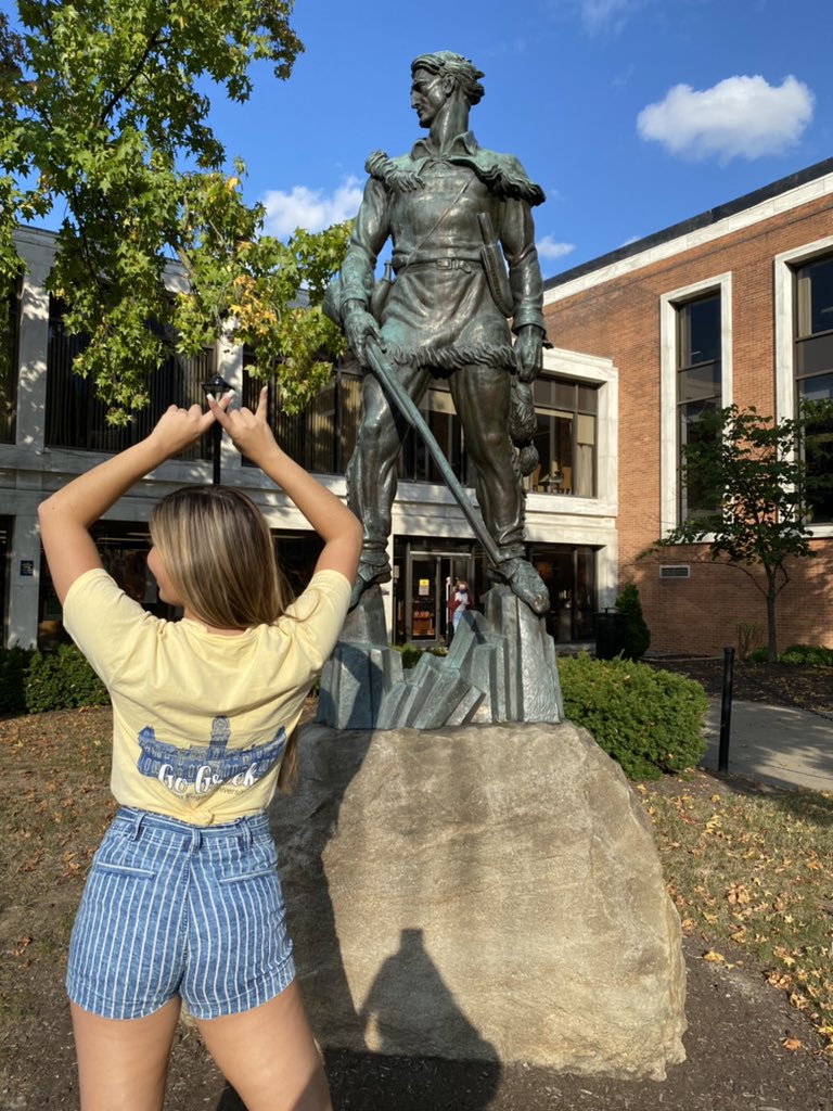 Go Greek 🤩🤩 <a href="/WVUPanhellenic/">WVU Panhellenic Association</a> <a href="/WVUGreekLife/">WVU Fraternity & Sorority Life</a>