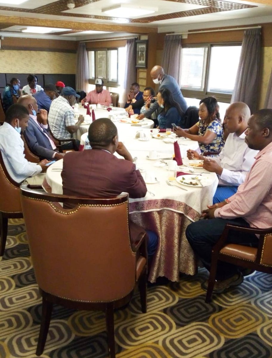 mitumba_ke's tweet photo. Also present was Trade and Tourism CECM Raymond Komen, Biashara Ward MCA Peter Wanyagithii and the association’s Nakuru Chapter chairperson Johnson Maina. https://t.co/9t3xmlC0fl