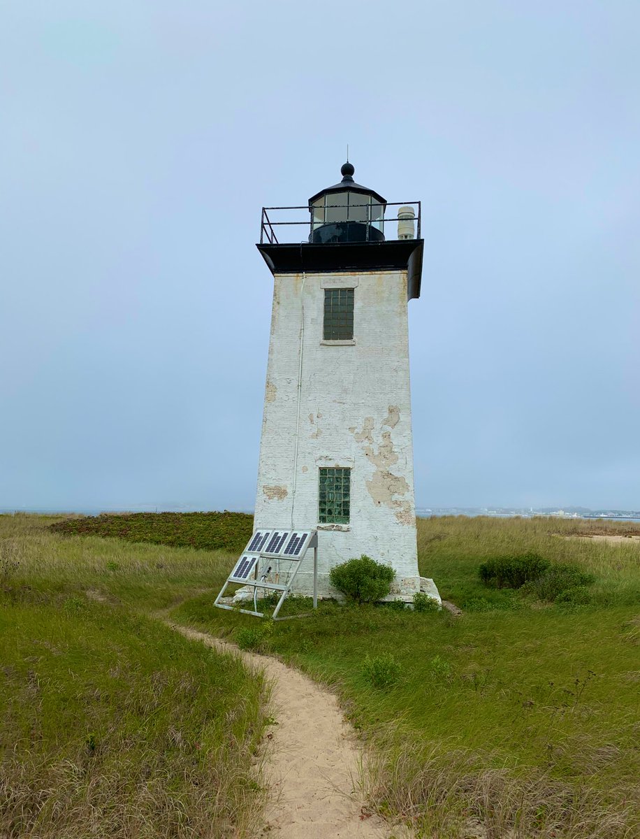 CenturyCruises's tweet photo. RT @SashaEats: [FUN FACT] The Long Point Lighthouse is an unmanned light. It is now illuminated via solar panels.

#TravelTuesday #CapeCod #travel #TravelAgain #SashaInPtown #ttot #VisitMA #CapeCodNPS #Ptown https://t.co/1EnAwpbrqI