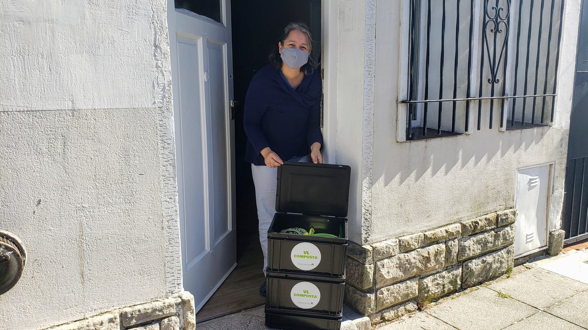 🌱A través del Programa VL Composta ya entregamos 115 composteras a vecinos de todas las localidades, que cuentan con 2 cajones, una bandeja de recolección, tapa, material estructurante para complementar el inicio y un recipiente para la recolección de residuos orgánicos.