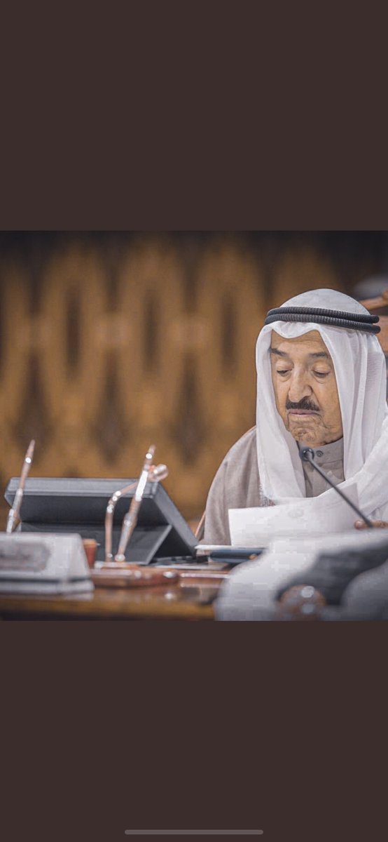 من فارق الدنيا  وكلن  دعاله
وكلن دعأ ان الله بالخير يجزاه

هذاك  مرحوم  ويا طيب  فاله
انشأ الله ان الجنه مقره ومثواه