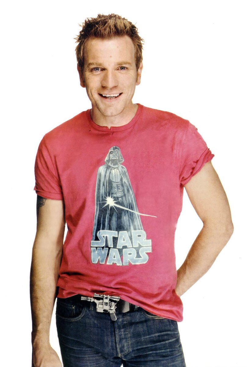 Ewan in t-shirts., image size:809x1200