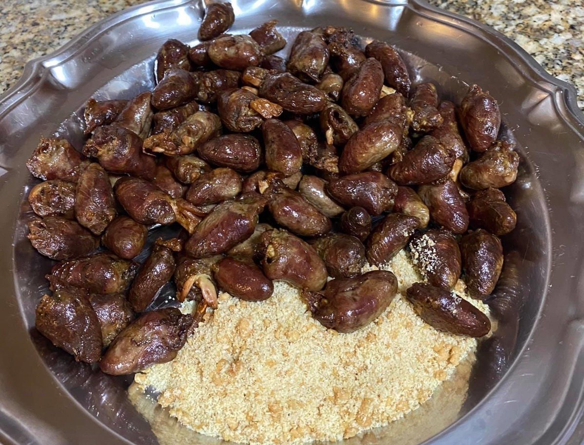 Ronaldooficial_'s tweet image. Como conquistar a prenda: