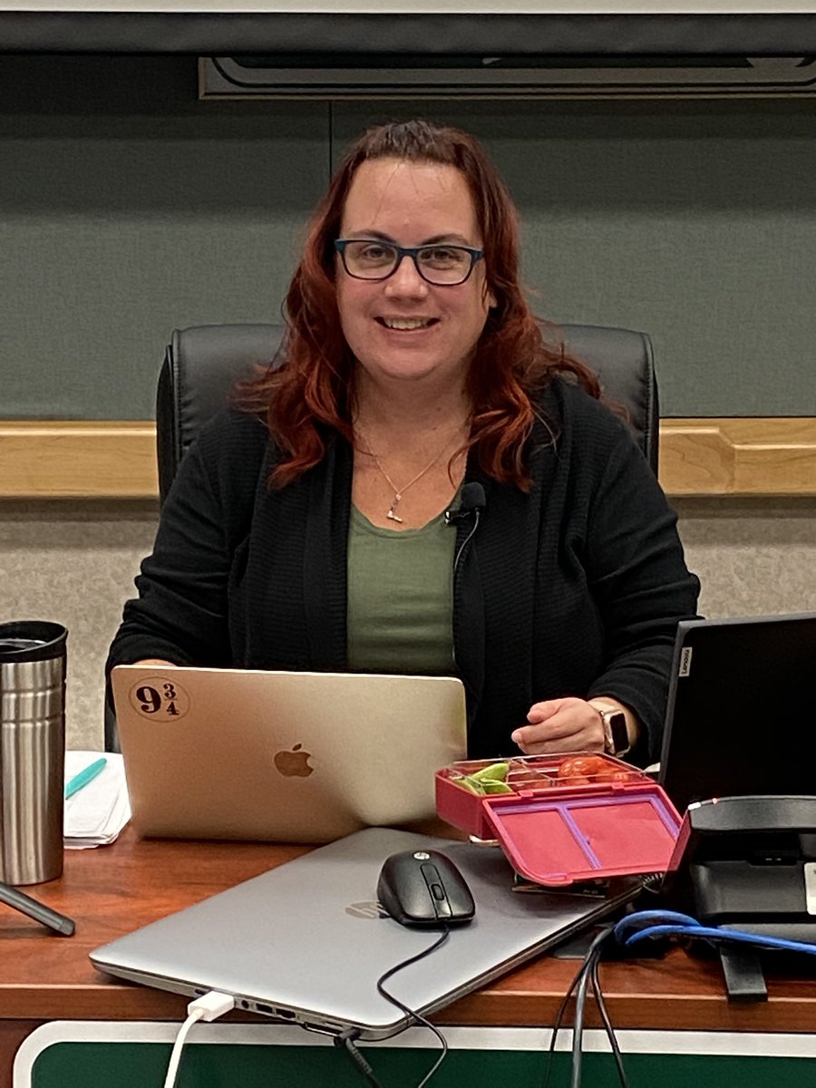 RhondaBlanchet2's tweet photo. One of our E-cademy+ teachers teaching from Division Office today. Thanks to Tech for their support in getting us going - this is a team effort!#DoingWhat’sBestforKids @FMPSD @aylwardsam @chipps95 @miguelb https://t.co/ILM6zCOowJ
