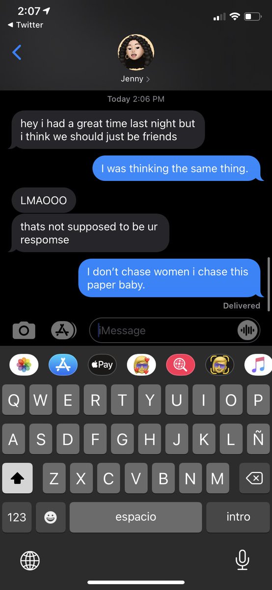 NoMeJodanPls_'s tweet image. Went on a date with this chick last night. Smh.