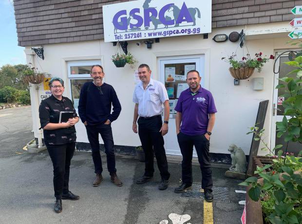 SteveJByrne's tweet image. Second day of 2020 Election Candidates visiting the GSPCA gspca.org.gg/blog/second-da… #countmein #2020Election #GuernseyElection #GSPCA #GuernseySPCA #Guernsey #reviveandthrive #strongertogether #GuernseyTogether @GSYElection2020 @gspca