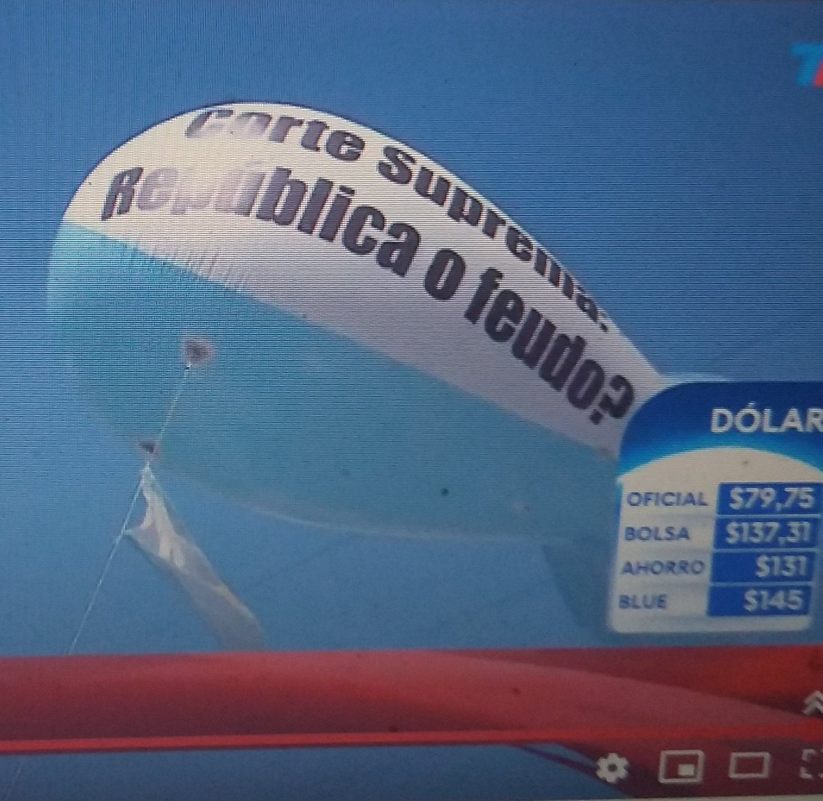AGUAMANXA's tweet photo. ¡Esta #pulseada la ganó la #GENTE contra el #Autoritarismo!

¡SÍ funciona estar #Siempre en la calle #exigiendo #respeto x la #Democracia
#Argentina sigue #defendiendo tus #derechos y tu #libertad!
Gracias a #Marchas #Concentraciones #Cacerolazos #Vigilias #Banderazos #Cornetazos https://t.co/zv9ZBKFdDA