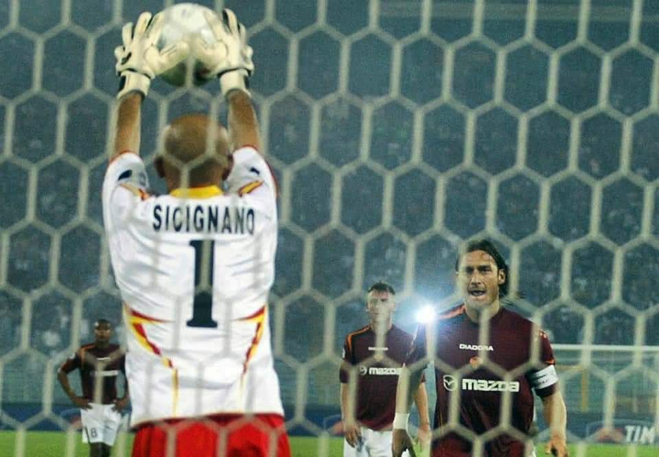 MundialStyle's tweet photo. Not only glory for #Totti #Panenka style penalties! Retweet if you remember the match! https://t.co/Pe1YQB1HOc
