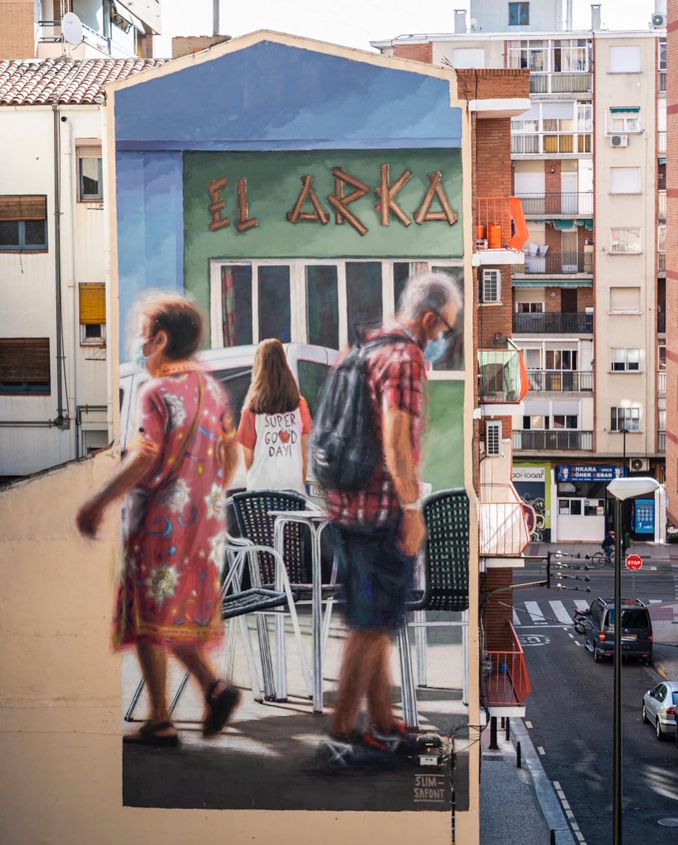 festivalasalto's tweet photo. El artista Slim Safont ha dejado esta M A R A V I L L A en el #FestivalAsalto2020 una escena cotidiana que capturó en sus paseos por el barrio de #SanJosé de #Zaragoza #supergoodday + más info 👇+
#urbanart #publicart #arteurbano #artepúblico https://t.co/X0zPOtaIg7