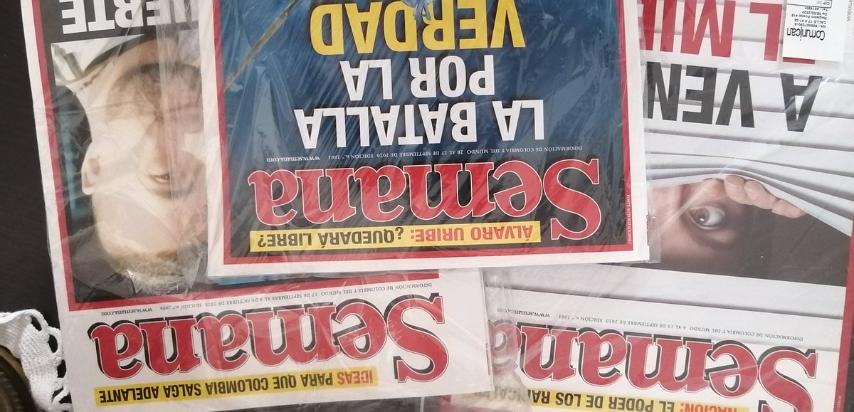 KarolJForero's tweet photo. @RevistaSemana se los diré en plabras de Hector Lavoe "tu amor es un periódico de ayer" 
Se paga una suscripción para q el ejemplar físico llegue cuando ya pa q!! Nunca ha llegado a tiempo y ustedes ni se sonrojan, en esta casa ya ni se abren...
@juandaroac https://t.co/RGMA5emoUb