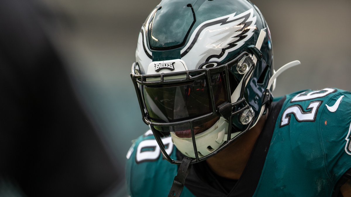 Eagles's tweet photo. Fight through it.

#FlyEaglesFly https://t.co/MzkLNSetIq