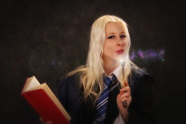 The didn&rsquo;t age well #harrypotter shoot lol! My #ravenclaw #student set inspired by #lunalovegood is up<a href="/tag/harrypotter"class="tags">#harrypotter</a><a href="/tag/model"class="tags"><span>#model</span></a><a href="/tag/schoolgirl"class="tags"><span>#schoolgirl</span></a><a href="/tag/blonde"class="tags"><span>#blonde</span></a><a href="/tag/cosplay"class="tags"><span>#cosplay</span></a><a href="/tag/lunalovegood"class="tags"><span>#lunalovegood</span></a>