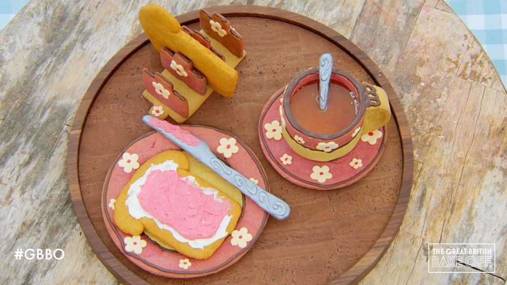 Marc’s Morning Coffee ‘n’ Toast biscuit Showstopper. Worth waking up for! 👏 #GBBO