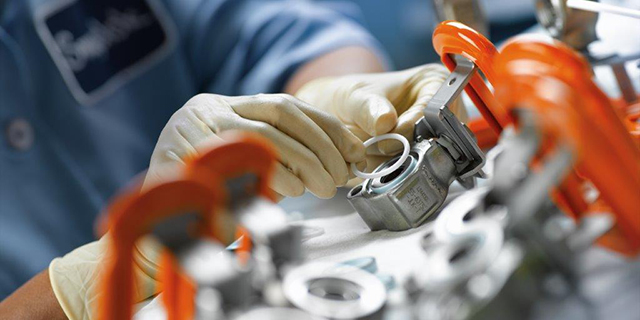 Without the right valve for a specific application, operators could face improper or poor fluid system performance, increased downtime, and avoidable safety risks. 

Learn how to select the right valves for your industrial fluid system here: ow.ly/ovM050BEGzM