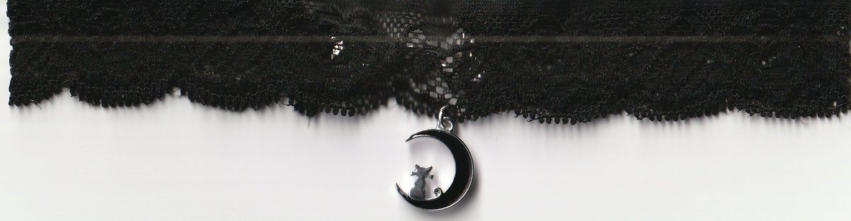 GiftsStarr's tweet photo. Get 20% off when you spend $10 or more with our SPOOKY sale! Sale ends October 23rd!
#StarrHandmadeGifts #HandmadeGifts #HandmadeJewelry #Halloween #SpookySale #SpookySeason #HandmadeChokers #HandmadeNecklaces
Shop here!: https://t.co/jlqydUQcmy https://t.co/xmNYU4XQv3