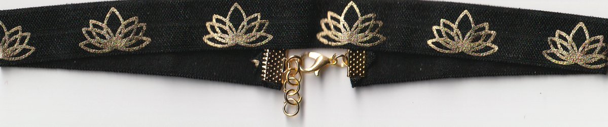 GiftsStarr's tweet photo. Get 20% off when you spend $10 or more with our SPOOKY sale! Sale ends October 23rd!
#StarrHandmadeGifts #HandmadeGifts #HandmadeJewelry #Halloween #SpookySale #SpookySeason #HandmadeChokers #HandmadeNecklaces
Shop here!: https://t.co/jlqydUQcmy https://t.co/xmNYU4XQv3
