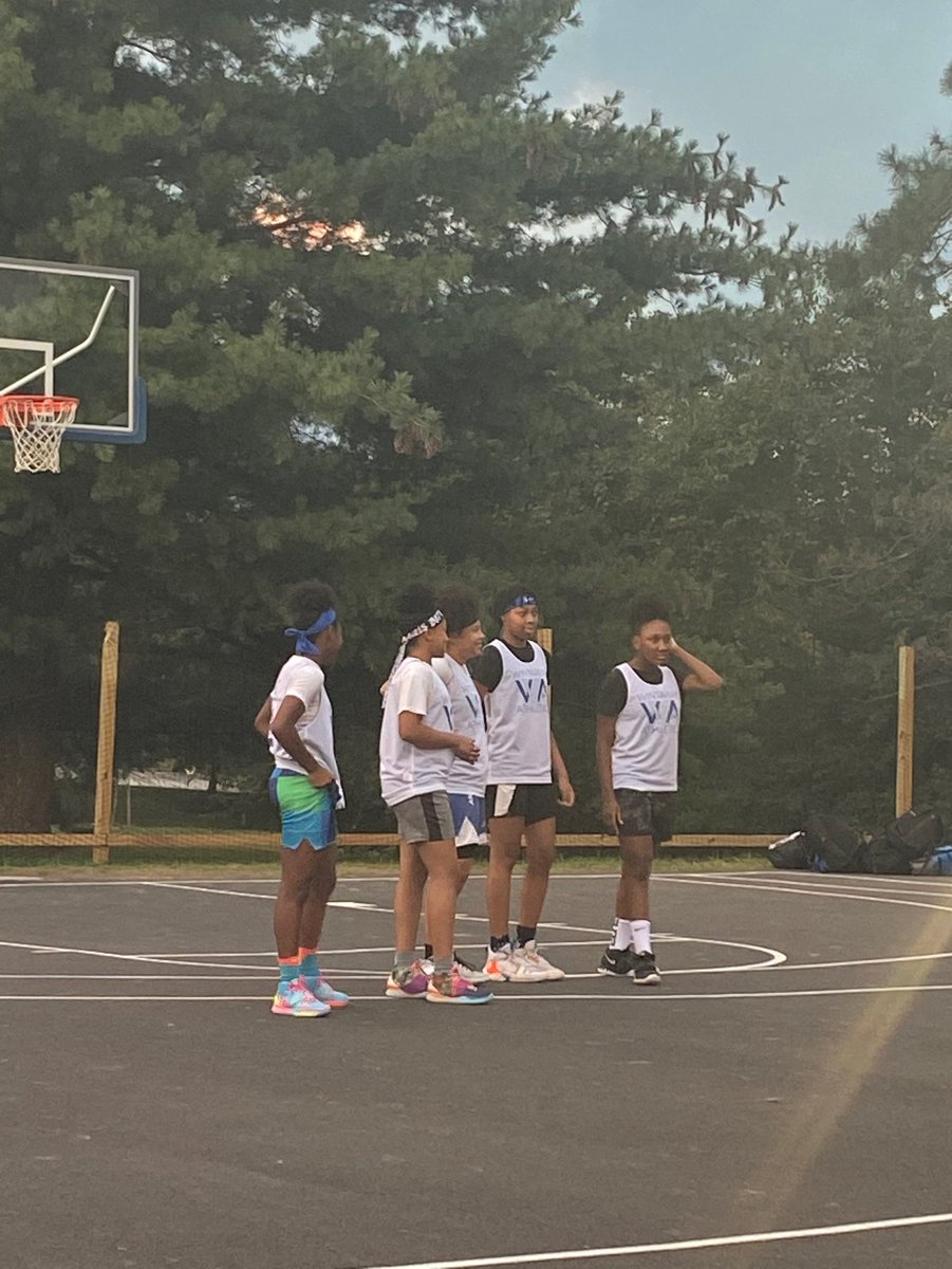 Mdbelles2's tweet photo. Championship DNA❗️This group is special ‼️🔥 🔔  💙💙 Belles2025 https://t.co/rorlP6fSu1