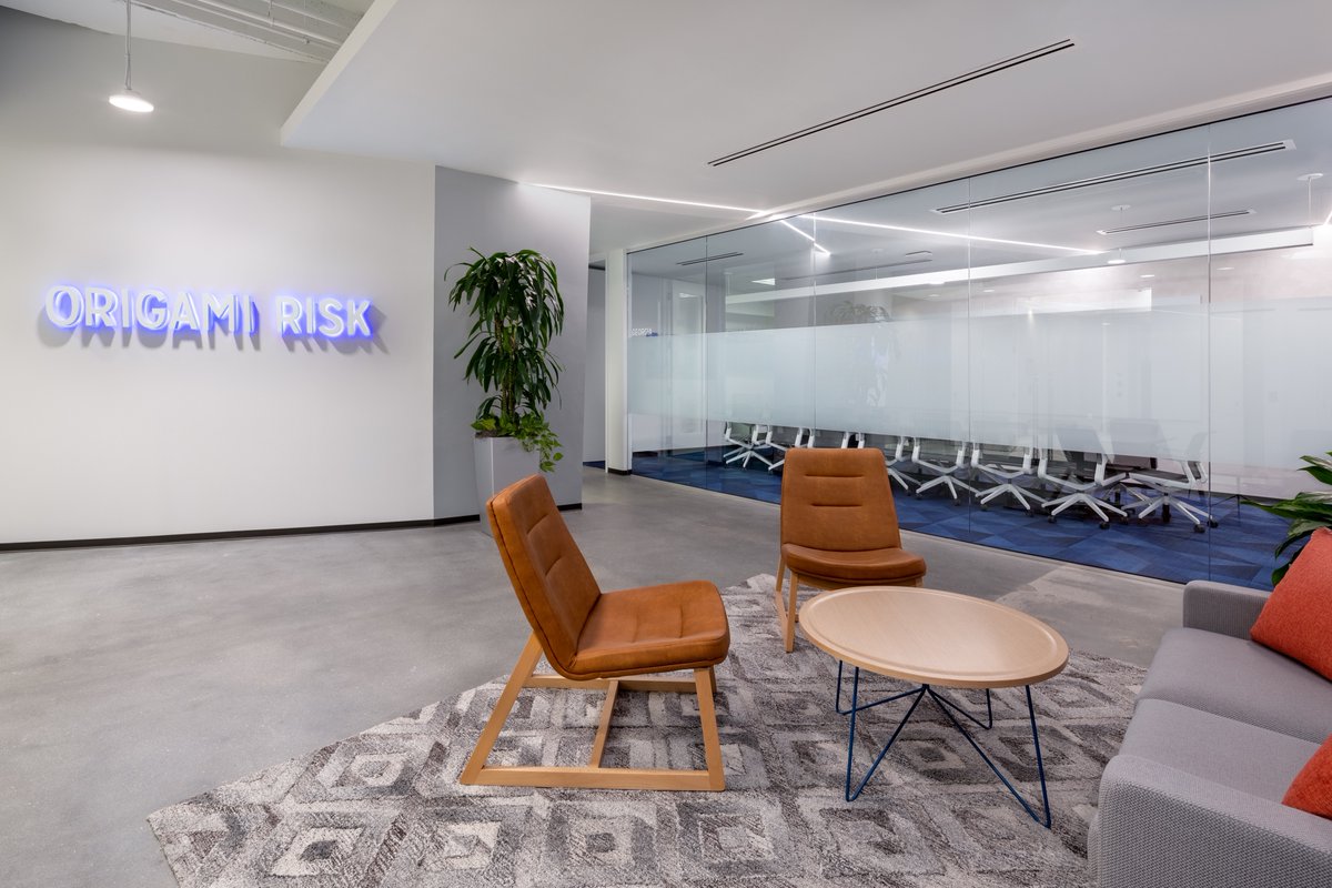 VickersDesign's tweet photo. Origami Risk looked to #VickersDesignGroup
to create a new office to fit the size and personality of their growing team. Origami Risk’s paper crane logo provided inspiration for angled walls and faceted light fixtures.
#atlantainteriordesign #atlantaarchitecture @origamirisk https://t.co/jghEW26i3V