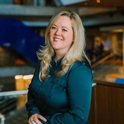 Thank you Cassie Divine of <a href="/QuickBooks/">Intuit QuickBooks</a>  and <a href="/TheSharkDaymond/">Daymond John</a> for an awesome live chat this afternoon! #2020SBDC