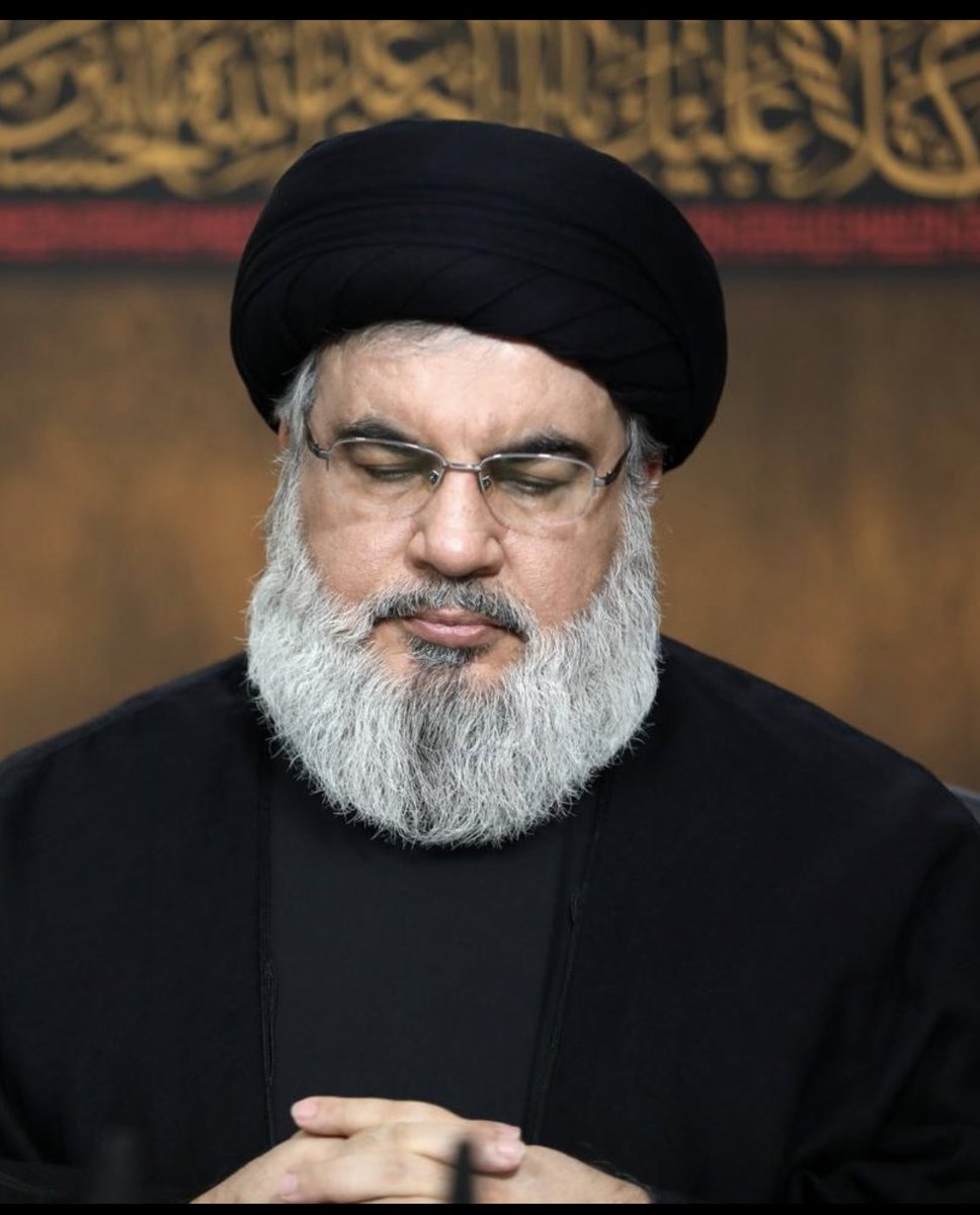 مرة جديدة يؤكد سيد #المقاومة المؤكد: السيادة الوطنية اولاً، الصدق والتواضع والواقعية سراً وجهاراً ثانياً، القوة بالعقل والفكر والرد على الافتراءات مهما علا شأن مطلقها اخيراً...     #سيد_الحق_والحقيقة