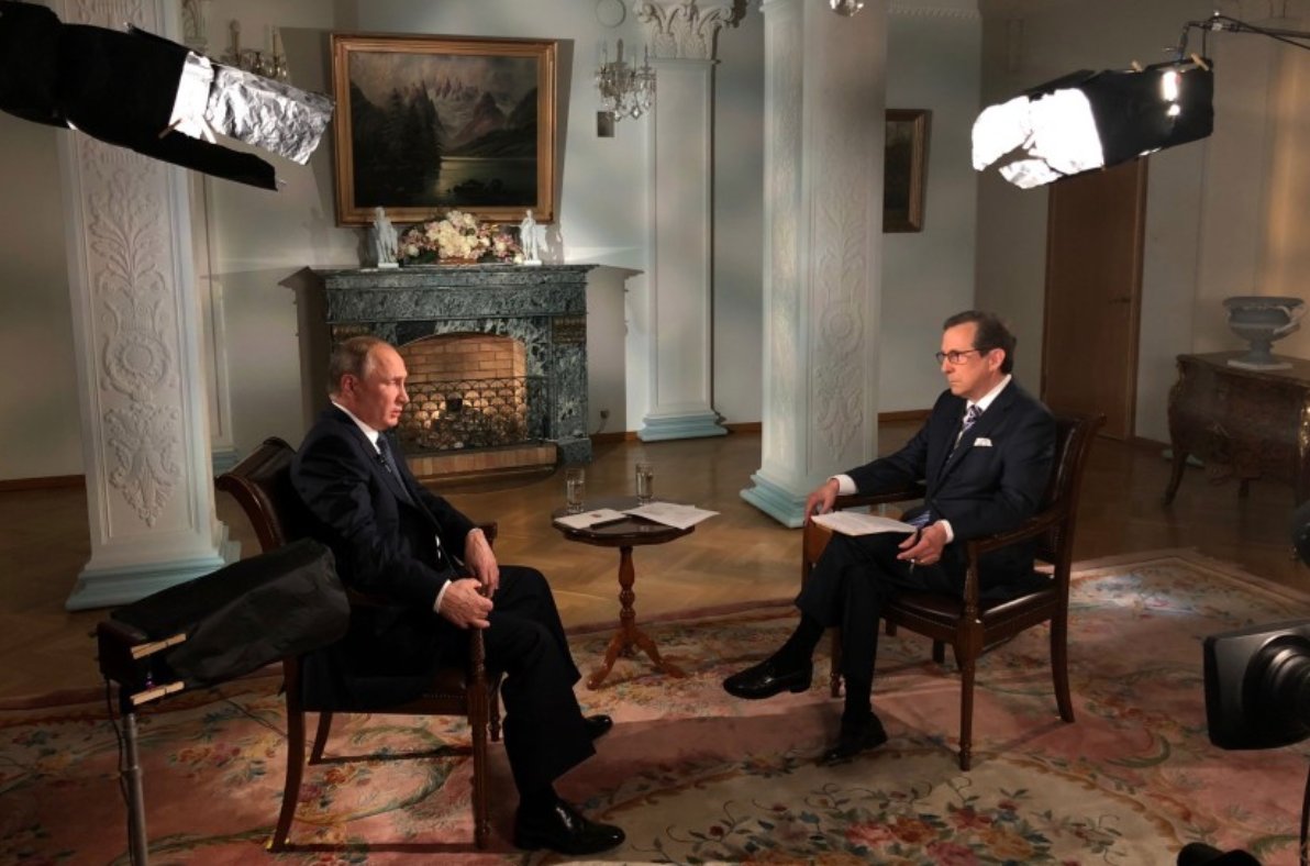 He has a reputation as one of the toughest interrogators in TV news. For instance, Wallace asked Russian president Vladimir Putin in 2018 why so many of his political opponents ended up dead.  https://www.latimes.com/entertainment-arts/business/story/2020-09-28/who-is-chris-wallace-presidential-debate-moderator-fox-news