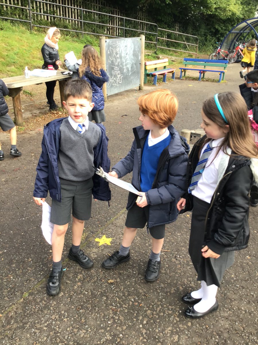 BraidbarPS's tweet photo. Primary 4 loved discussing calculations with each other in their 'Revision Relay Race' this morning #keepingskillssharp #mathsisfun @mathsweekscot https://t.co/rhFC3TsENd