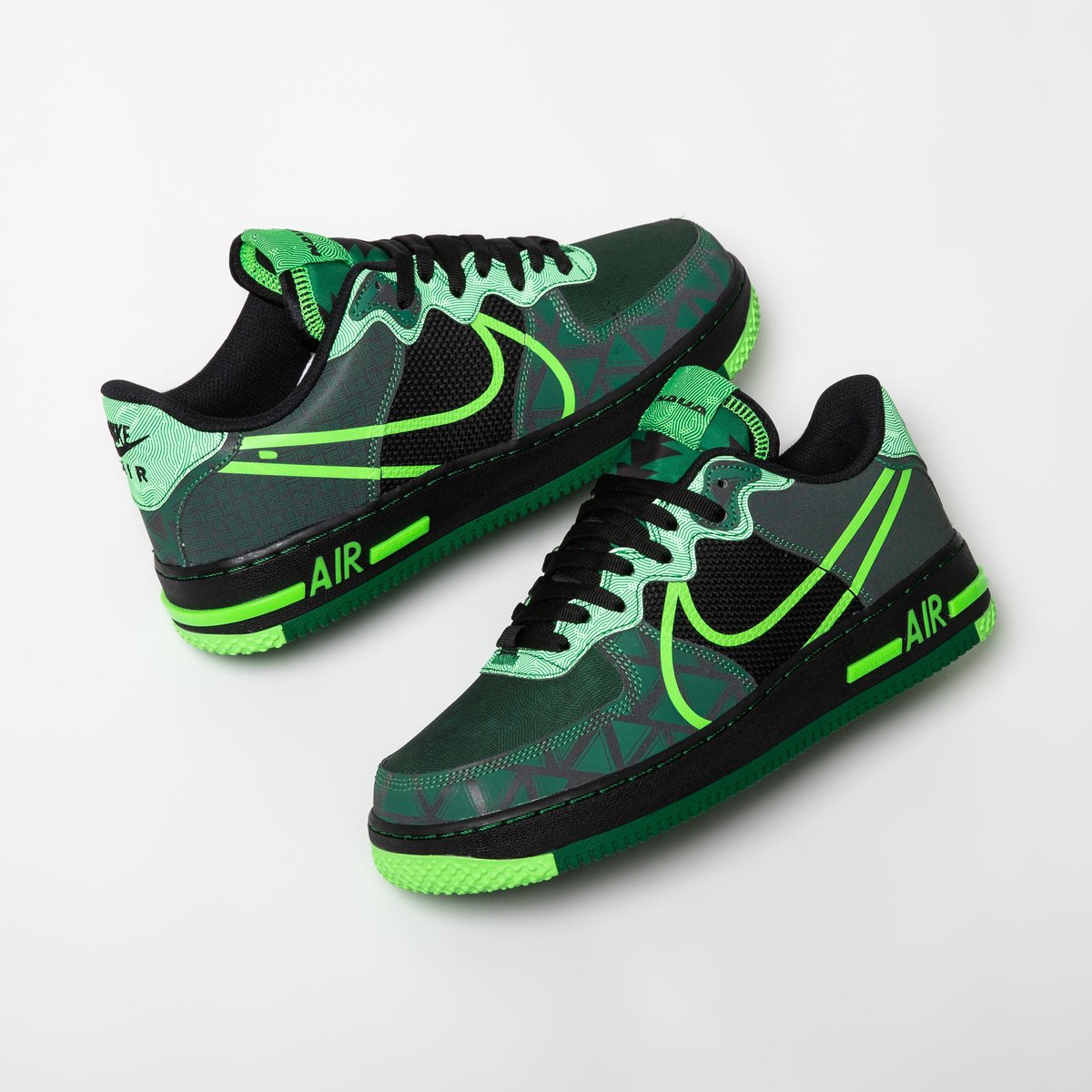 titoloshop's tweet photo. new 💫
Nike Air Force 1 React QS "Naija"
This Way ➡️ https://t.co/gcnODGSvTs
sizerun 🏃🏻US 4 (36) - US 12 (46) 🏃🏾⠀
🔎 CW3918-001⠀
⠀⠀
#titolo⠀⠀
#titoloSHOP⠀⠀
#af1react
#naija https://t.co/8RSmKhz86t