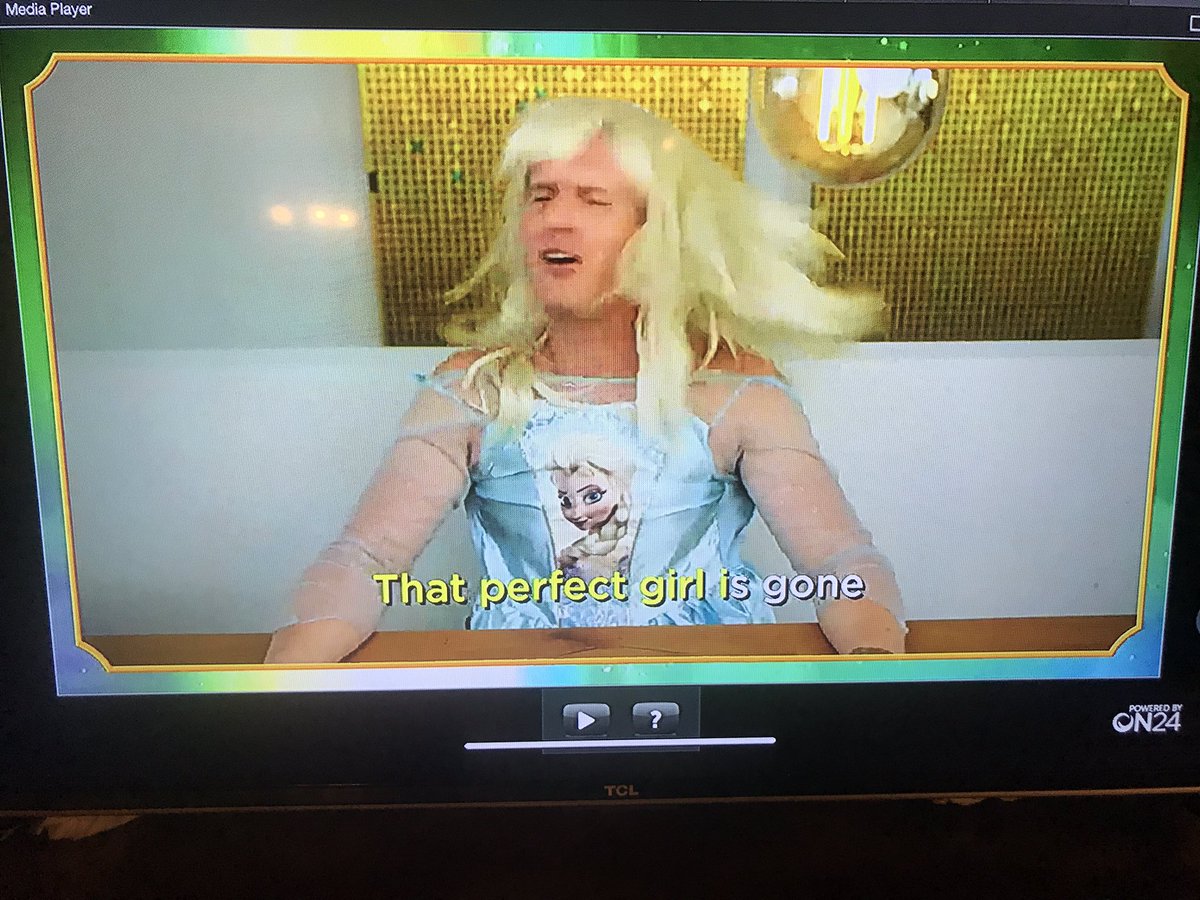 Amazing <a href="/Cohesity/">Cohesity</a> <a href="/PureStorage/">Pure Storage</a> with the <a href="/dailyjgroff/">Jonathan Groff Daily</a> virtual performance!!! 😮😮😮 This is tops!!!!!! 😍🤩🎶